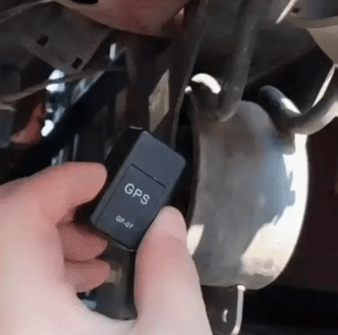 Kompakter GPS-Autotracker für sichere Verfolgung