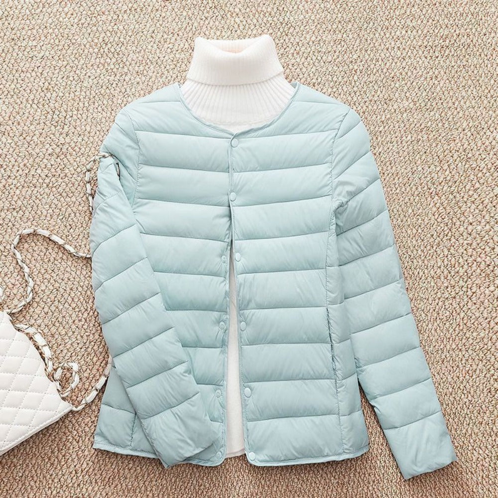 Leichte Daunenjacke mit Druckknöpfen für Damen – Sebastiana