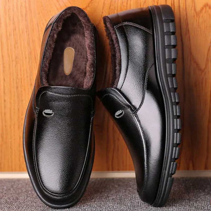 Schwarze Leder-Winterschuhe zum Hineinschlüpfen für Herren – Capo
