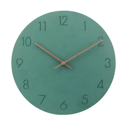 Minimalistische Holz-Wanduhr