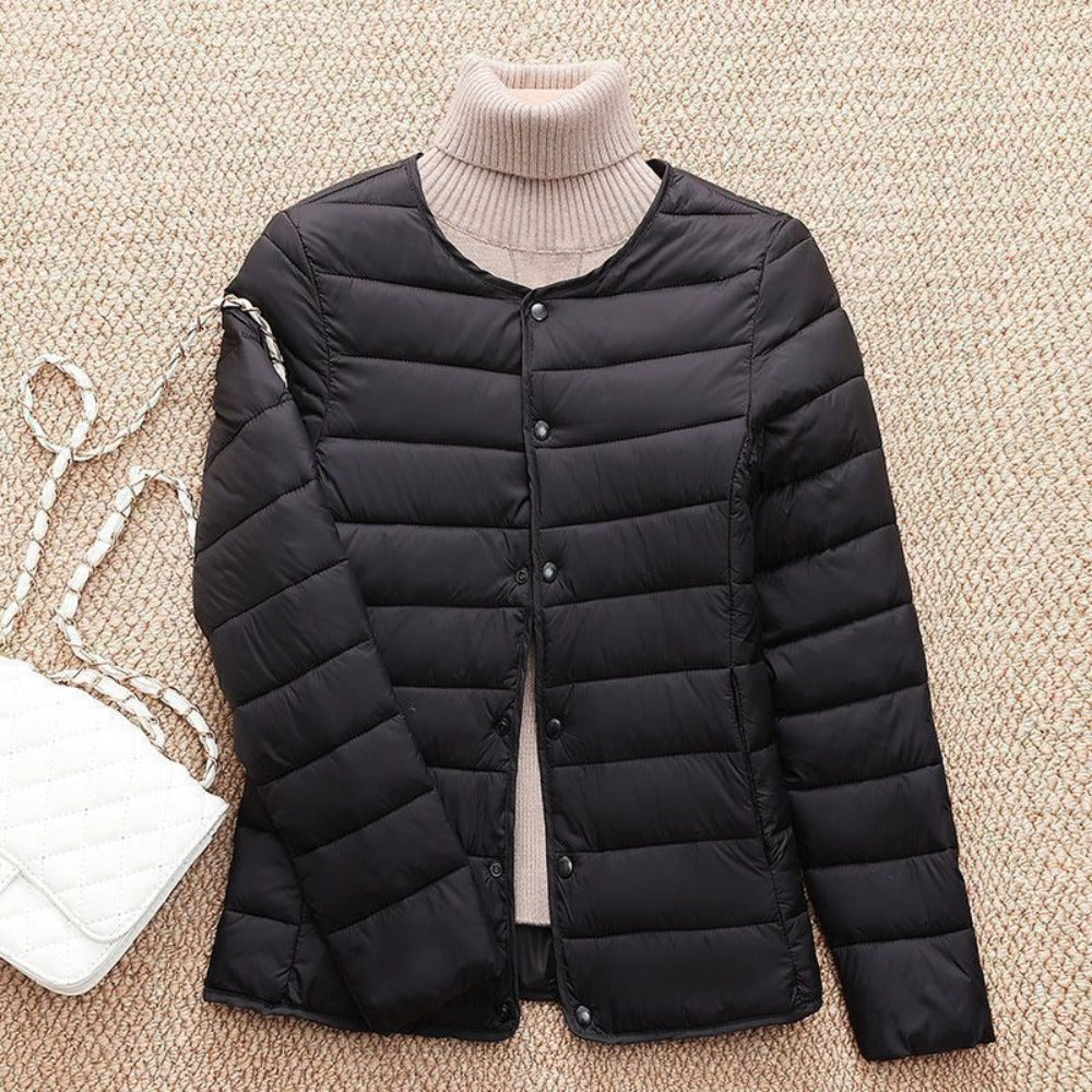 Leichte Daunenjacke mit Druckknöpfen für Damen – Sebastiana