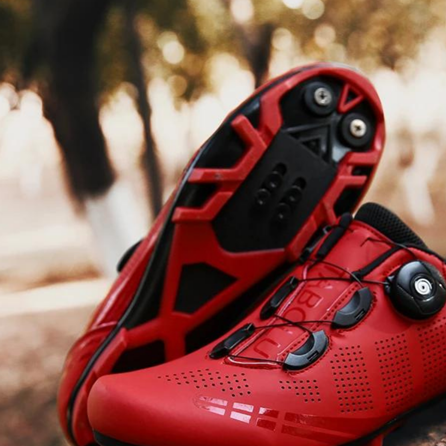 Orthopädische Fahrradschuhe