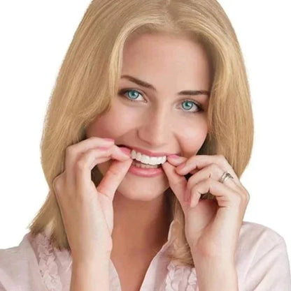 Snap-On Veneers für obere und untere Zähne für ein sofort natürliches Lächeln