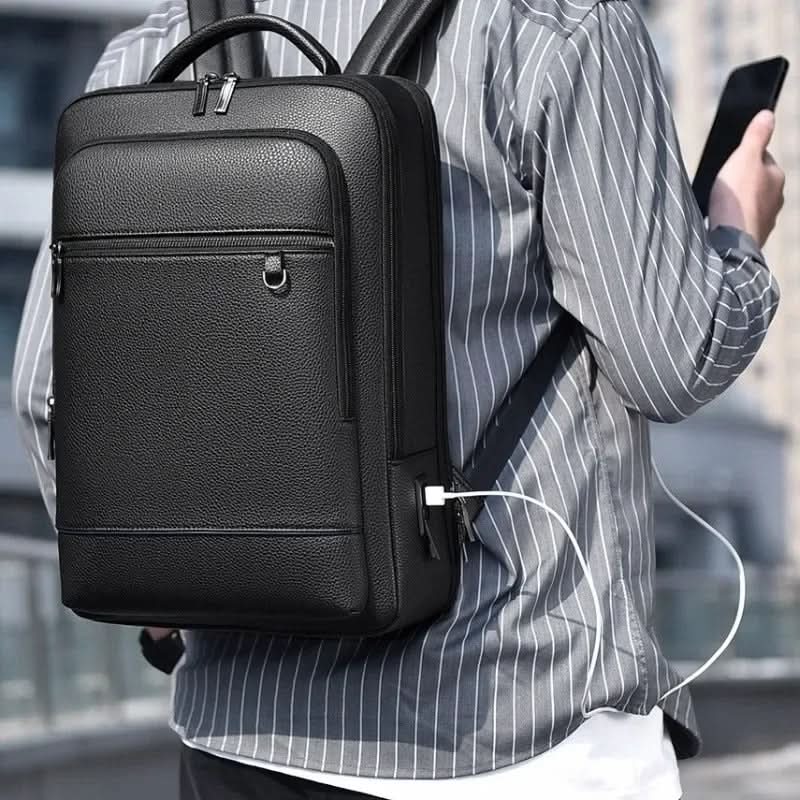 Smart USB-Rucksack für Arbeit und tägliche Mobilität