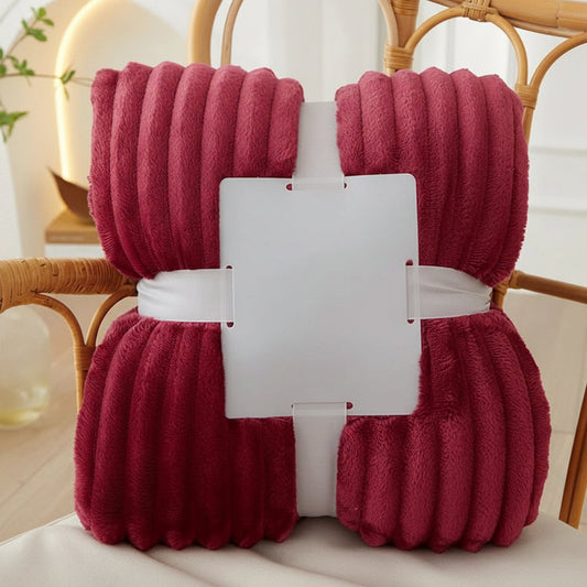 Breite Fleece-Decke aus Flanell mit Streifenmuster