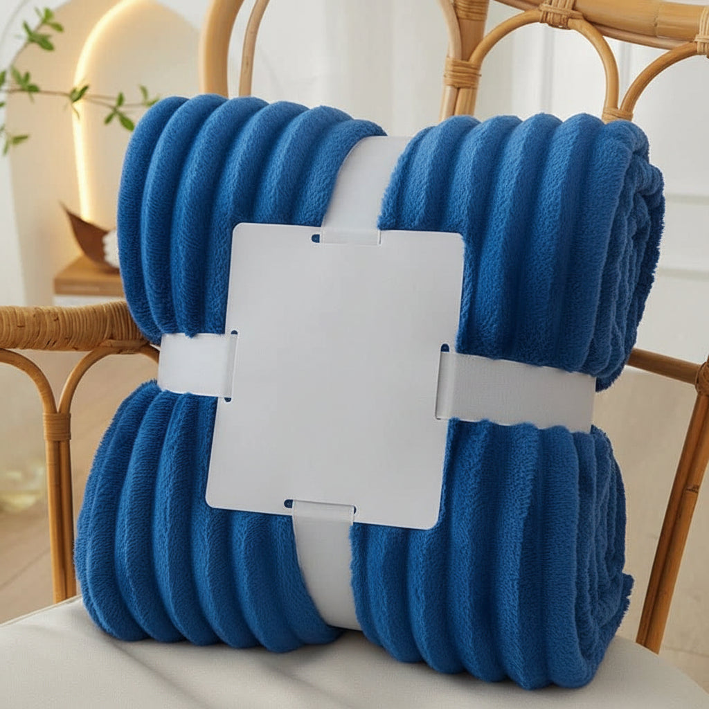 Breite Fleece-Decke aus Flanell mit Streifenmuster