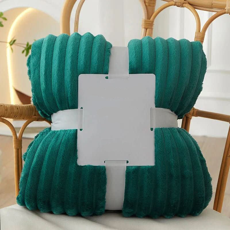 Breite Fleece-Decke aus Flanell mit Streifenmuster