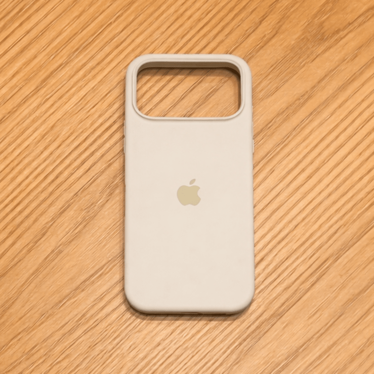 MagSafe-kompatibles Silikonetui mit Soft-Touch-Oberfläche für iPhone