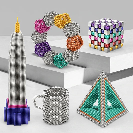 Magnetische Bauspielzeuge - Kleine Magnetkugeln für kreative Konstruktionen