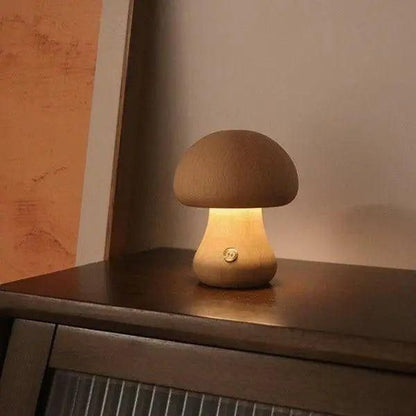 Pilzförmige Nachttischlampe