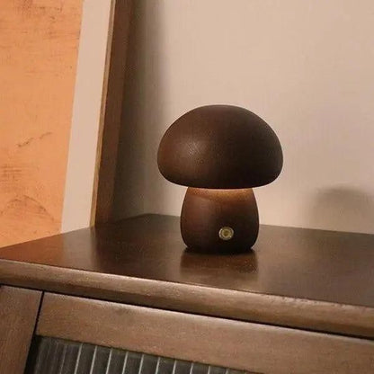Pilzförmige Nachttischlampe