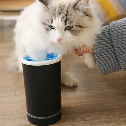 Automatische Pfotenreinigungs-Tasse mit weichen Borsten