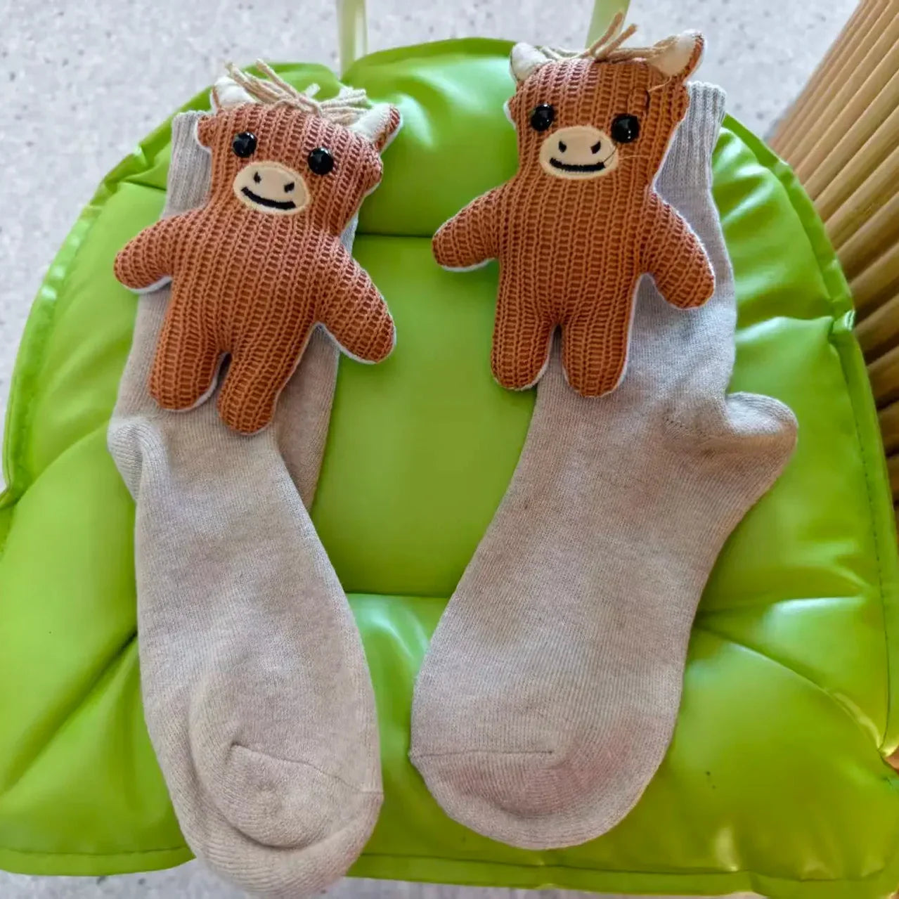 Gemütliche Haussocken mit adorablen 3D-Tierdesign und sicherer rutschfester Sohle