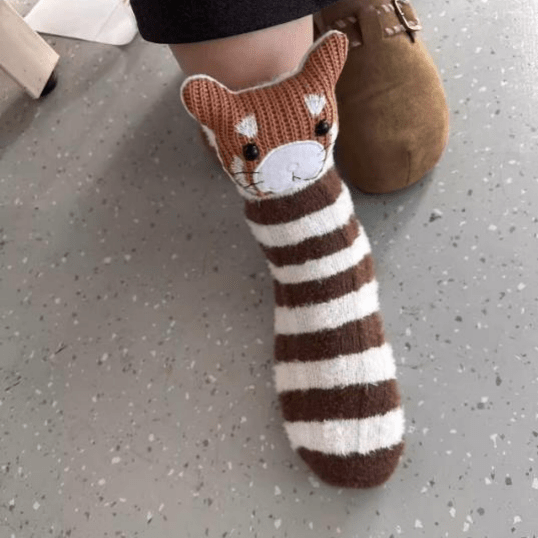 Gemütliche Haussocken mit adorablen 3D-Tierdesign und sicherer rutschfester Sohle