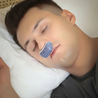 Kompaktes CPAP-Gerät zur Linderung von Schnarchen und Schlafapnoe