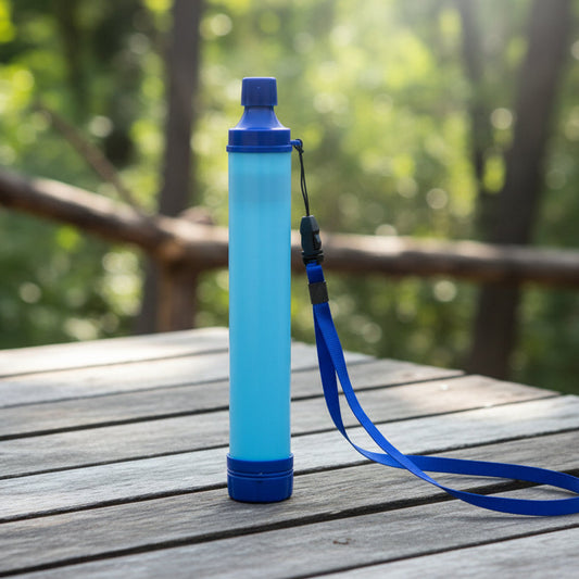 Portabler Wasserfilter – 4-Stufen-Filterungssystem für Notfälle und Outdoor-Abenteuer