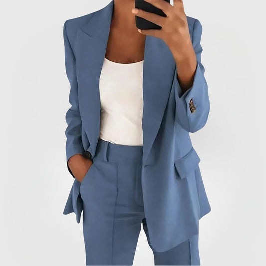 Eleganter Damenanzug | Hose und Blazer