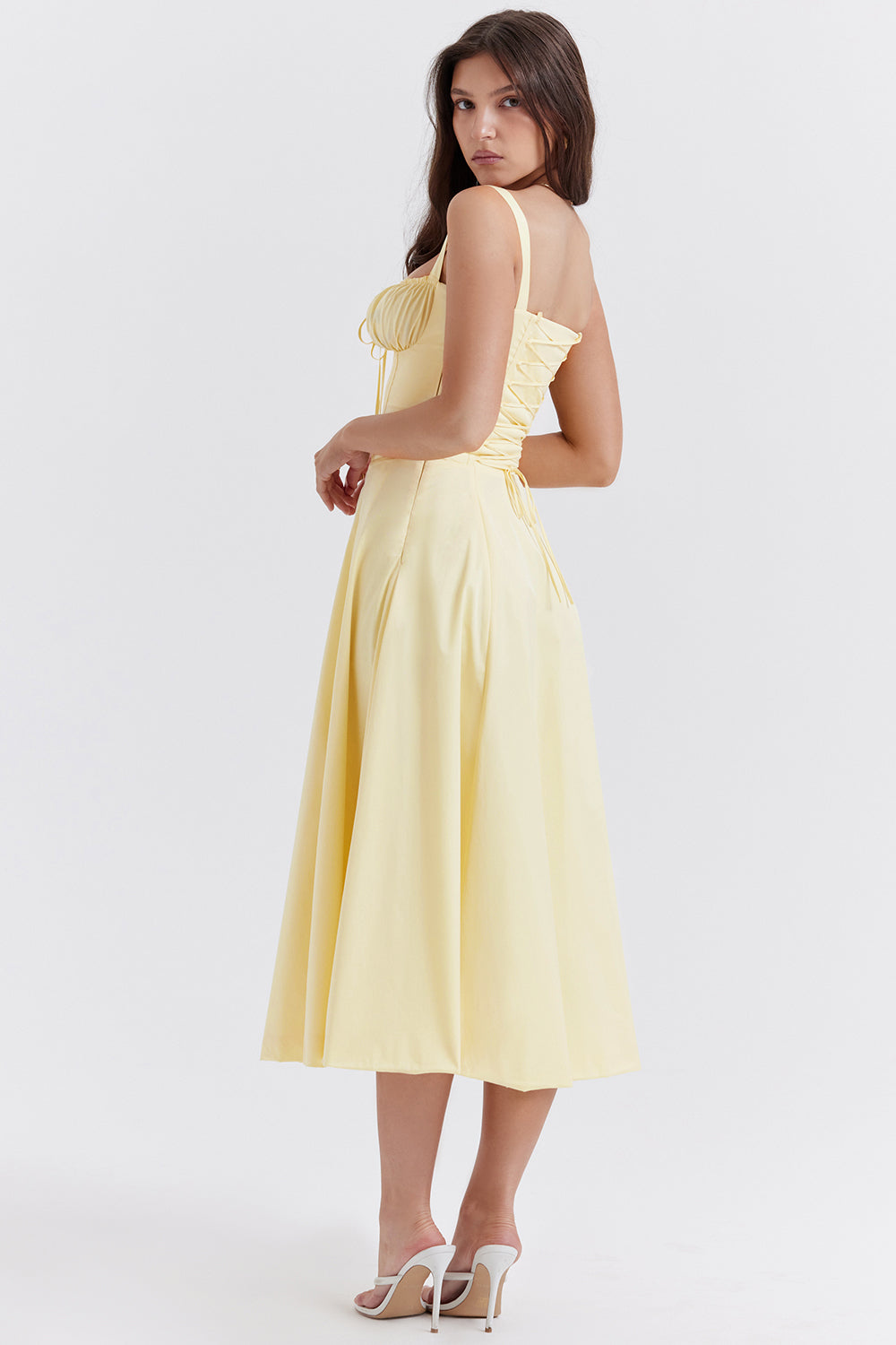 Maßgeschneidertes Bustierkleid mit modernem Frühlingsblumenmuster