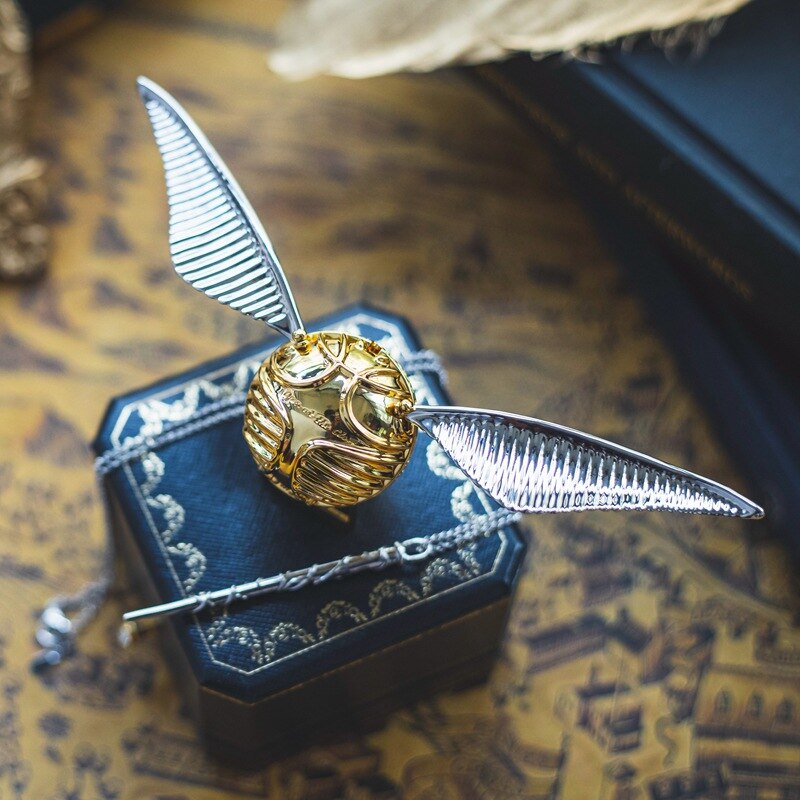 Goldplattierte 18k Schatzringbox mit beweglichem Design | Luxus Schmuck