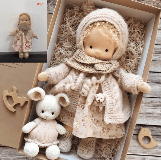 Handgefertigte Winter Kuschelpuppe