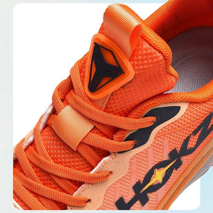 Leichte und unterstützende Laufschuhe