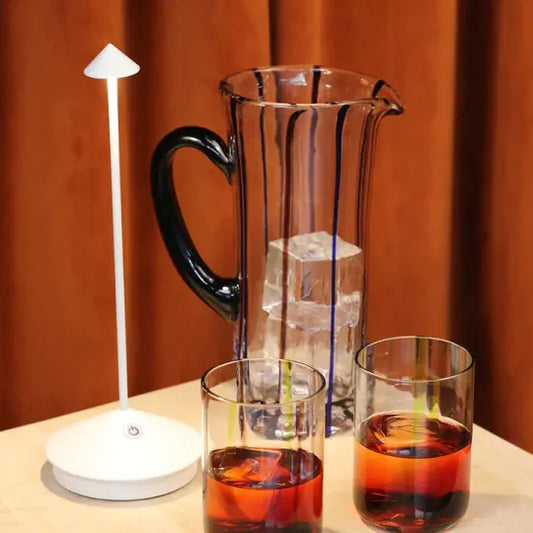 Drahtlose LED-Tischlampe – Klare Licht