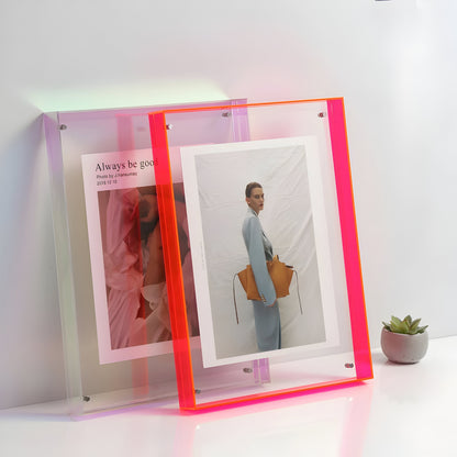 Moderner Acryl-Bilderrahmen – Klare und farbige Optionen zum Schutz Ihrer Fotos