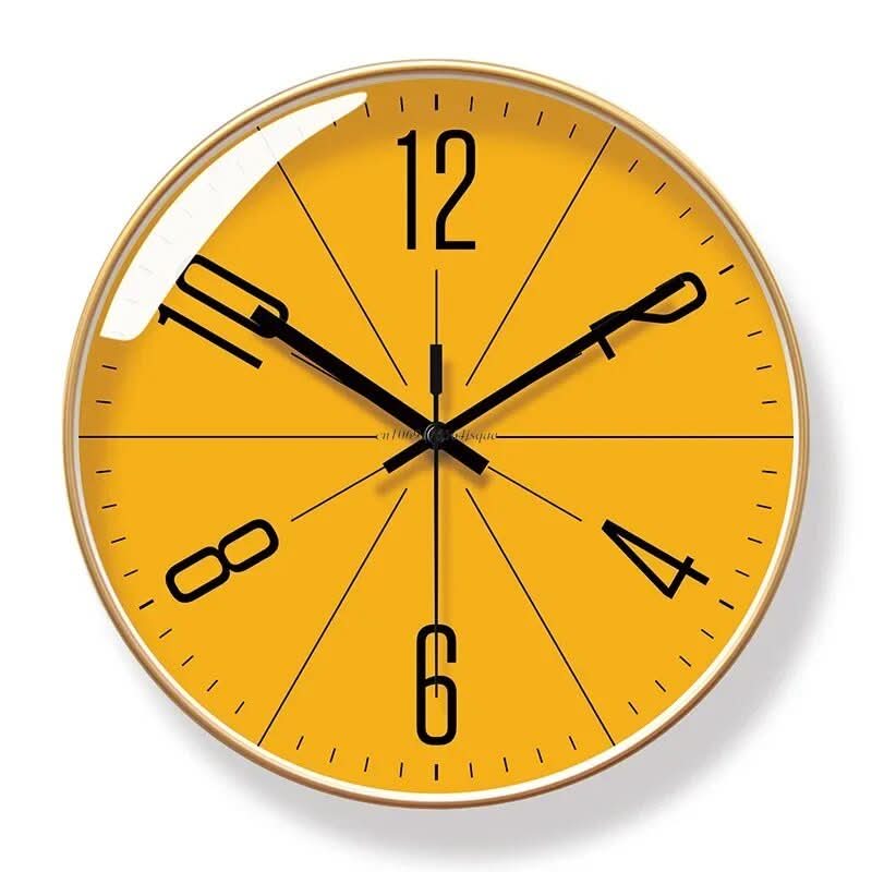 Nordic Style Wanduhr – Präzise und stilvoll für jedes Zuhause