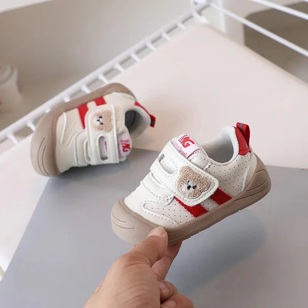 Trendige Babyschuhe aus bequemem und weichem Stoff