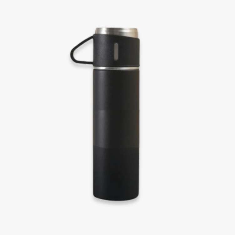 Isolierte Wasserflasche